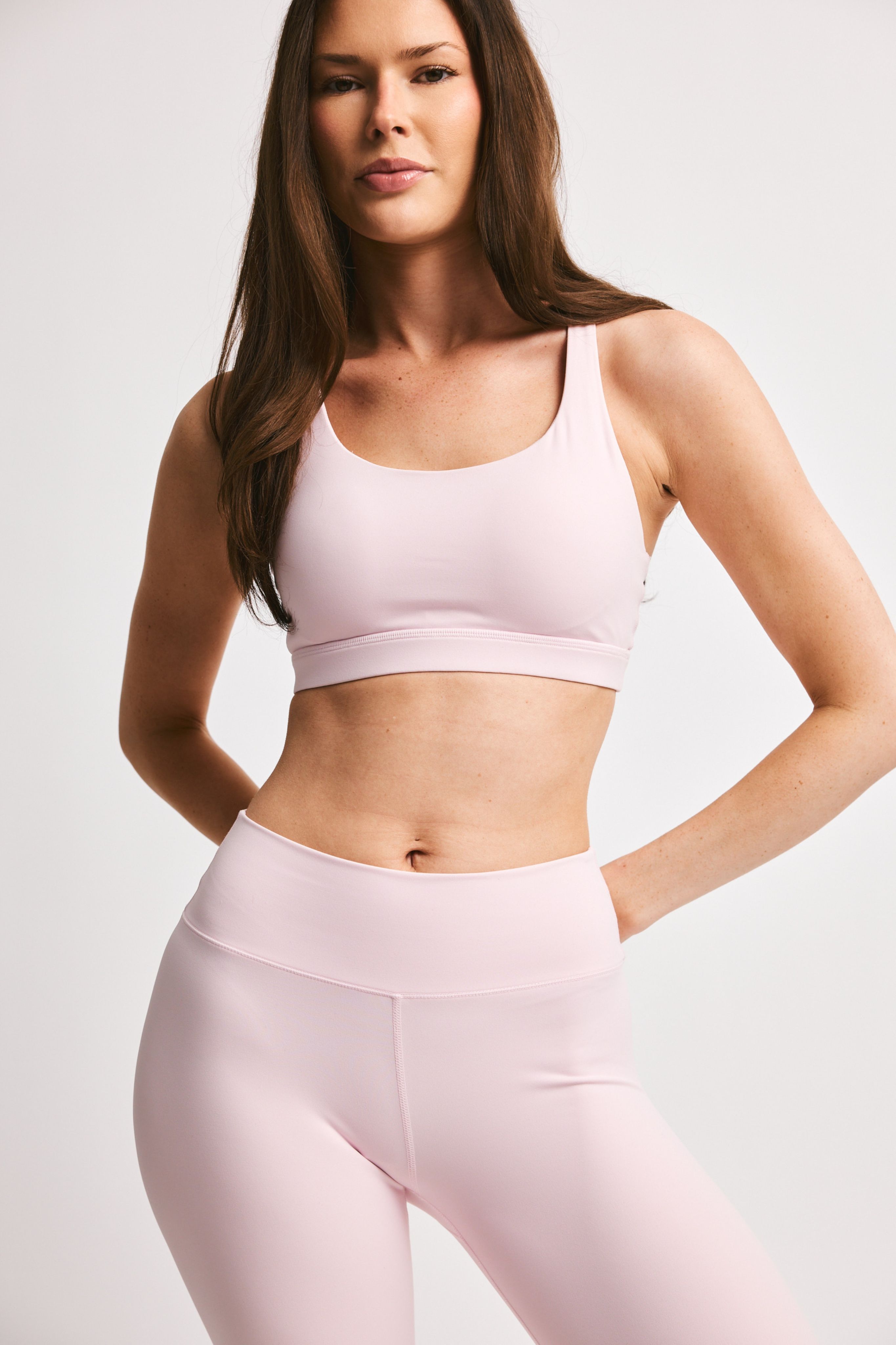 Cloudform® Crossback Sports Bra - Millenial Pink